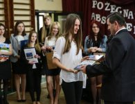 Pożegnanie absolwentów w ZS nr 3 w Chmielniku
