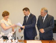 Podpisanie umów z Warsztatami Terapii Zajęciowej w Osinach