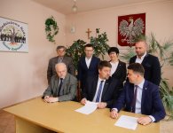 Podpisanie umów z gminą Zagnańsk 