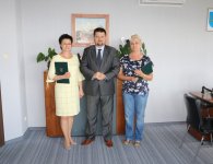 Jubileusze pracy obchodziły dwie pracownice kieleckiego starostwa - Wiesława Knez i Jolanta Sotkiewicz. 
