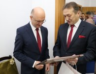 Biuro poselskie Piotra Wawrzyka otwarte