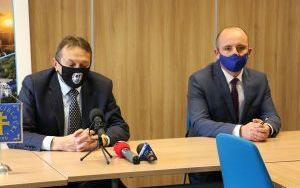 Podpisanie umowy z konsorcjum firm Hydrogeotechnika z Kielc oraz Geocoma z Krakowa (8)
