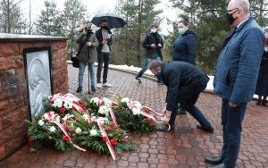 Uczcili pamięć ofiar zbrodni katyńskiej (10)