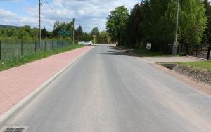 Wola Kopcowa z nowym chodnikiem i drogą  (3)