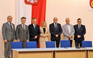Stefan Bąk, członek Zarządu Powiatu w Kielcach podsumowuje działania w dziedzinie ochrony zdrowia i pomocy społecznej  (8)