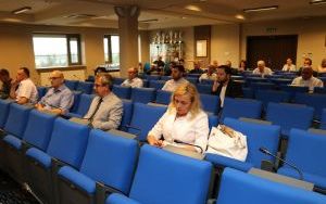 Wotum zaufania oraz absolutorium dla Zarządu Powiatu w Kielcach (6)