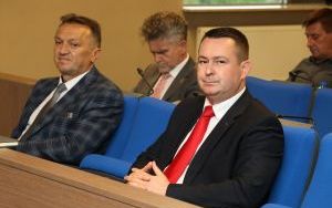 Wotum zaufania oraz absolutorium dla Zarządu Powiatu w Kielcach (6)