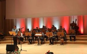 Marszałkowska Orkiestra Dęta patriotycznie (1)
