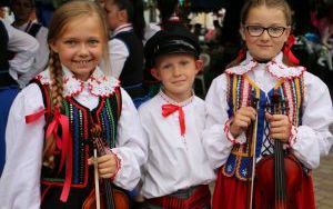 Przegląd Zespołów Folklorystycznych i Solistów w Chmielniku (2)