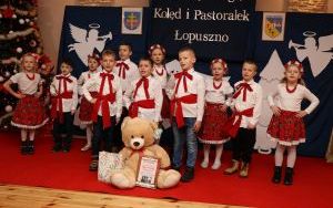 III Powiatowy Przegląd Kolęd i Pastorałek w Łopusznie  (4)