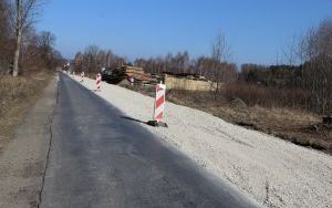 W Szczukowicach powiat buduje drogę (12)