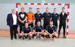 Za nami XX Halowe Mistrzostwa Radnych i Pracowników Samorządowych w Piłce Nożnej o Puchar Starosty Kieleckiego (8)