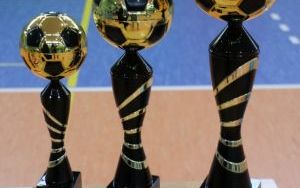 Za nami XX Halowe Mistrzostwa Radnych i Pracowników Samorządowych w Piłce Nożnej o Puchar Starosty Kieleckiego (9)