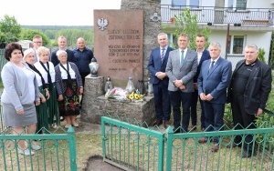 Oddali hołd pomordowanym z gminy Mniów (5)
