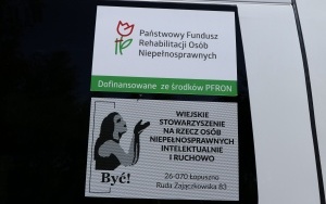Nowy samochód do transportu osób niepełnosprawnych w Fanisławicach  (4)