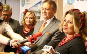 Konferencja przed Konkursem na Potrawę Powiatu Kieleckiego w Tokarni  (3)