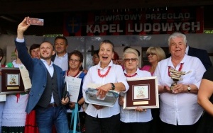XV Konkurs na Najsmaczniejszą Potrawę Powiatu Kieleckiego w Tokarni  (4)