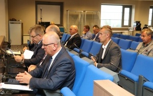 Sesja Rady Powiatu w Kielcach  (4)