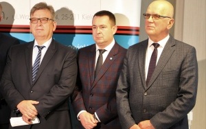 Konferencja - Powiat kielecki Liderem w pozyskiwaniu funduszy zewnętrznych  (5)