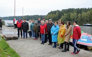 Spotkanie z seniorami nad zalewem w Cedzynie (4)
