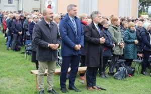 XIV Diecezjalna Pielgrzymka Wspólnot Żywego Różańca w Piotrkowicach  (2)