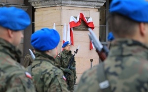 Uroczystości odsłonięcia tablicy upamiętniającej żołnierzy 2 Pułku Artylerii Lekkiej Legionów (1)