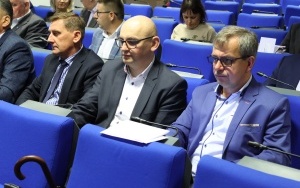 Nadzwyczajna Sesja Rady Powiatu w Kielcach (5)