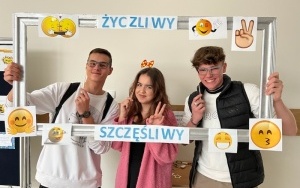 Dzień Życzliwości w szkole w Łopusznie (8)