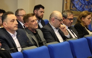 Sesja nadzwyczajna Rady Powiatu w Kielcach  (3)