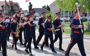 Powiatowe święto orkiestr dętych w Daleszycach (1)