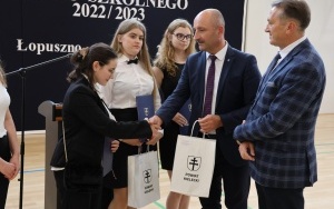 Wojewódzkie Zakończenie Roku Szkolnego w Łopusznie (7)