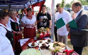 XVI Konkurs na najsmaczniejszą Potrawę Powiatu Kieleckiego - Kaniów 2023 (14)