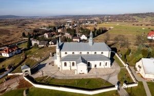 kościół parafialny w Daleszycach (6)