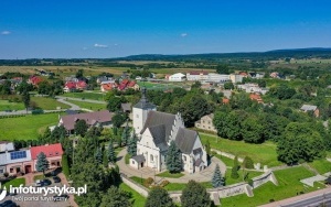 kościoły i klasztory powiatu kieleckiego (8)