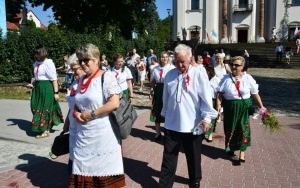 Święto plonów w Piekoszowie (2)