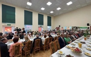 Małżeństwa z długim stażem świętowały w gminie Chmielnik (1)