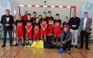  III Powiatowy Turniej Halowej Piłki Nożnej o Puchar Starosty Kieleckiego  (7)