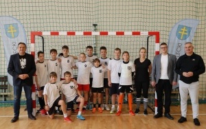  III Powiatowy Turniej Halowej Piłki Nożnej o Puchar Starosty Kieleckiego  (14)