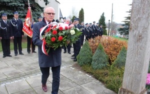 W Łagowie uczczono 105. rocznicę odzyskania przez Polskę Niepodległości (1)