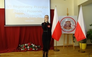 VII Regionalny Przegląd Pieśni i Piosenki Patriotycznej w Chęcinach (11)