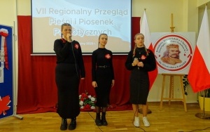 VII Regionalny Przegląd Pieśni i Piosenki Patriotycznej w Chęcinach (15)