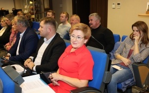 Odbyła się sesja Rady Powiatu w Kielcach (8)