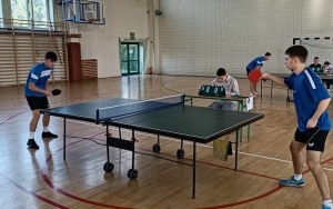 Drużynowe Mistrzostwa Powiatu Kieleckiego Szkół Ponadpodstawowych w tenisie stołowym  (12)