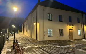 Zabytkowa synagoga w Chęcinach - odnowiona (1)