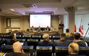 71 Sesja Rady Powiatu w Kielcach (1)