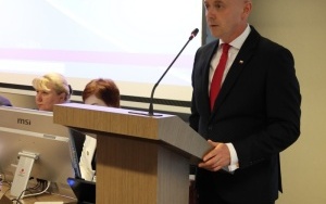 I sesja Rady Powiatu w Kielcach (15)