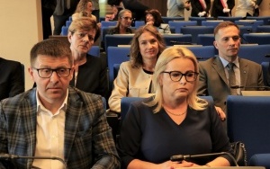 I sesja Rady Powiatu w Kielcach (19)