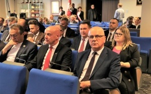 I sesja Rady Powiatu w Kielcach (9)