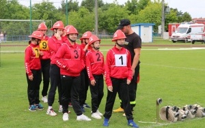 Strażackie zmagania sportowe w gminie Morawica (12)