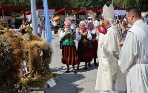 Msza dożynkowa i uroczyste otwarcie (6)